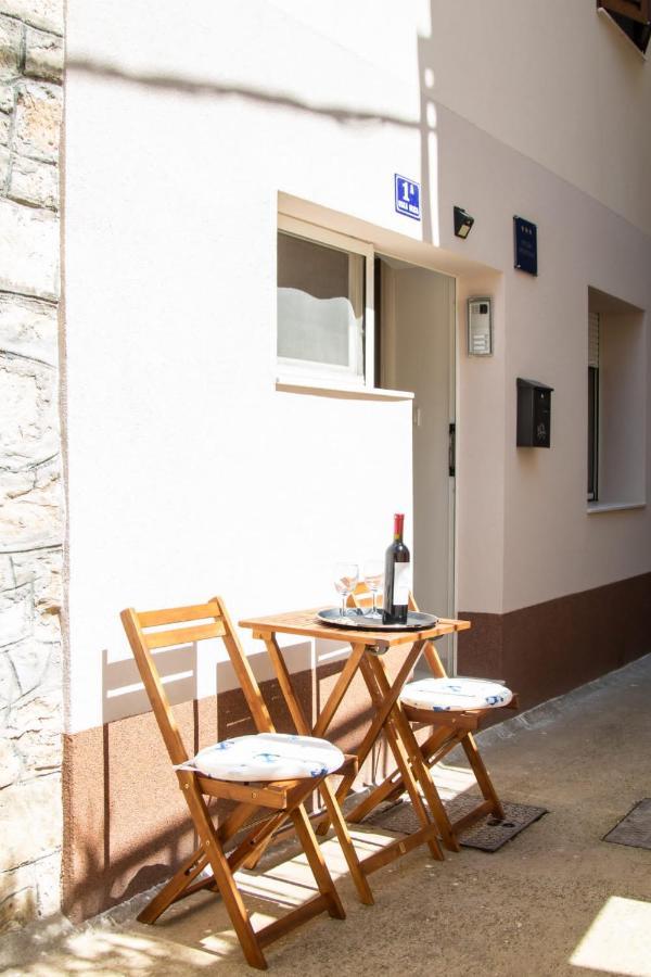 Studio Apartman Mirela Kastel Stafilic Kastela Luaran gambar